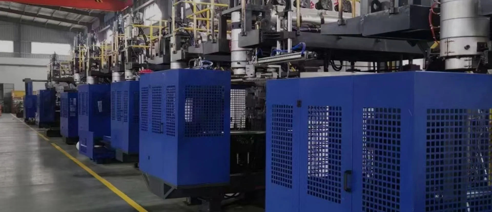 Tích lũy nhà sản xuất máy đúc thổi Tích lũy nhà sản xuất máy đúc thổi